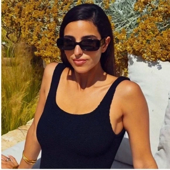 β¨ SALE NWT πΈ Hunza G Squareneck in Black - Picture 4 of 9